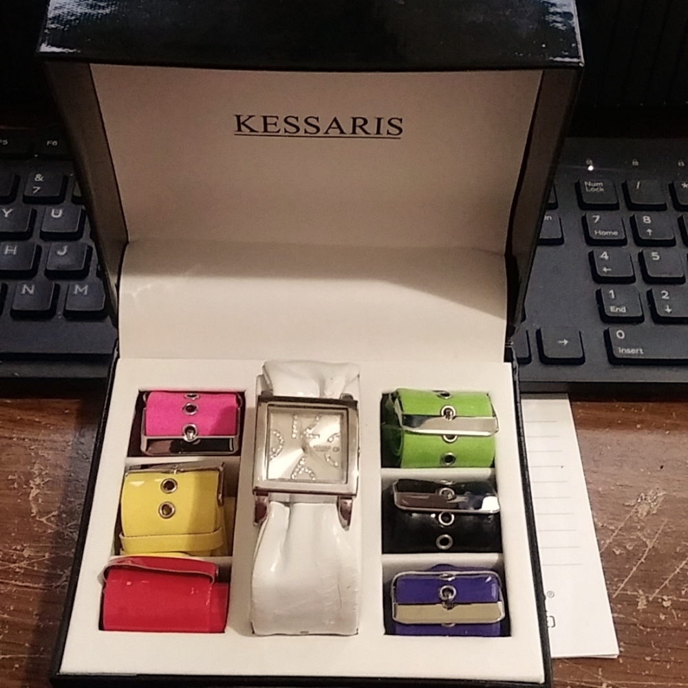 Kessaris watch with interchangeable band